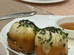 蟹粉生煎-瑞福园联谊餐室(茂名南路店)