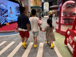 -奈尔宝家庭中心·亲子餐厅(鄞州万达店)