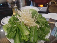 -老唐三下锅 ·张家界地标美食(溪布街店)