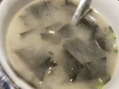 -聚鑫朋酸菜肥肠(文艺路口店)