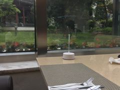 -亮马河饭店翠雅咖啡厅