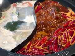 -井格重庆火锅(临平银泰城店)