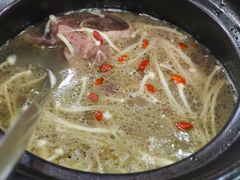 -老火大骨头汤馆
