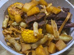 -内蒙焖面大盆骨餐馆(山大路店)