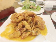 -闯关东东北农家菜(崂山石老人店)