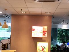 -麦当劳(伟城广场店)