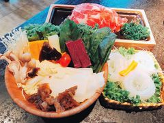 -湊湊火锅·茶憩(新中关购物中心店)