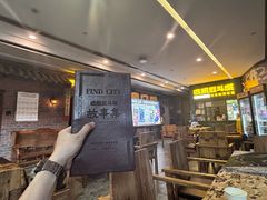 -逃脱反斗城沉浸剧情密室(阳光新业中心店)