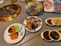 -黑金·寻焰自助百汇(中街店)