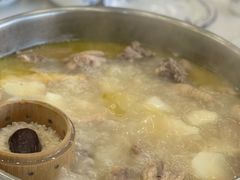 -朴小妹人参鸡汤火锅(长白山万达店)