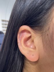 -AI艾耳·专业手工耳洞·穿孔美学馆