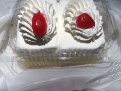 -红宝石·鲜奶小方·海派西点房(长阳店)