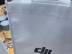 -DJI大疆(深圳华强北曼哈授权体验店)