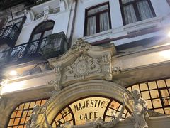 -Majestic Café