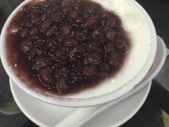 红豆双皮奶-义顺牛奶公司(庇利金街店)