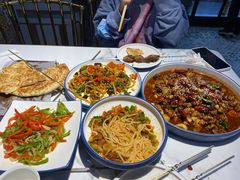 -欧提汗·新疆餐厅·清真(银都路店)