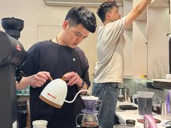 -Dogi&kiki Coffee(中心商务大厦店)