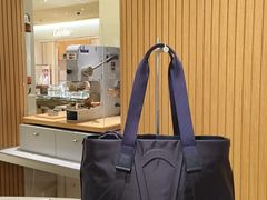 -乐蓬马歇百货公司(Rive Gauche)