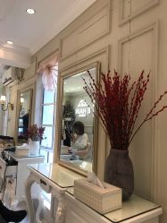 -e hair salon