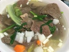 牛三星粉-燊意布拉肠云吞面(中山四路店)