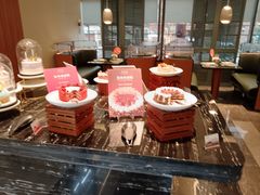 -东方红海鲜百汇(国际大厦店)