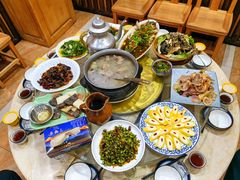 -三锅莊·牦牛肉火锅·香格里拉特色藏餐宴请餐厅(菱角塘路店)