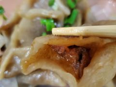 蒸牛肉芋饺-一溜下
