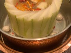 -得意咚瓜·顺德鱼生·冬瓜火锅(深圳首店)