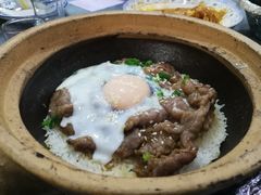 窝蛋牛肉煲仔饭-红星光发煲仔饭(大石街店)