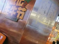 -威记烧嘢·南宁烧烤·超级生牛(绿地店)