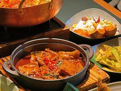 -Ameigo梅果·云贵川bistro(长宁来福士店)