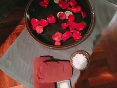 -迪瓦娜按摩和水疗中心