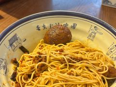 -辣肉面大王(天平路店)
