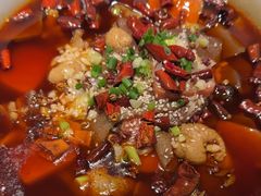 -东口码头·烧鸽子·鱼头泡饼·地方菜(金鹰悦城店)