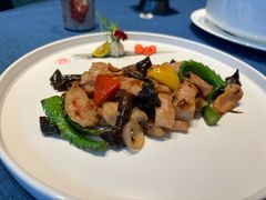 鸡枞菌爆爽肉-馋遇江南·精致湖景雅宴(东方之门店)