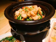 风味跳跳虾-渝半城经典川粤菜(重庆天地店)