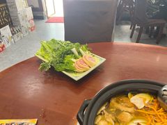 -菌之家·专业纯野生菌火锅·特色炒菌