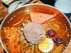 -明洞阿姨·韩式酱蟹烤肉·创意料理(三元桥店)