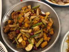 -小菜园新徽菜(镇江京口吾悦店)