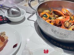 -七欣天香辣蟹火锅(闵行浦江欢乐颂店)