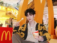 -麦当劳(新世纪环球中心店)