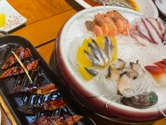 -青瓦餐厅·生鱼片·韩园烤肉(西塔店)