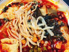 -丽丽三鲜螺蛳粉(田林路店)