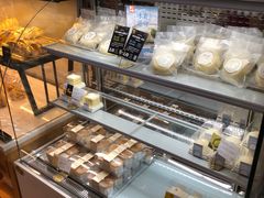 面包甜点陈列柜-DEMO黛慕蛋糕(中泰店)