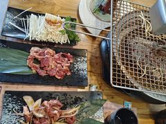 -合易泓烤肉·海肠捞饭(火车站店)