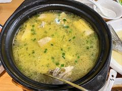 -品鲜村农家菜·阳澄湖大闸蟹(总店)