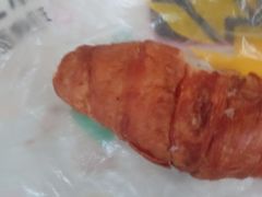 奶油牛角-麦当劳(北京大兴机场二层国内到达(安检外)店)