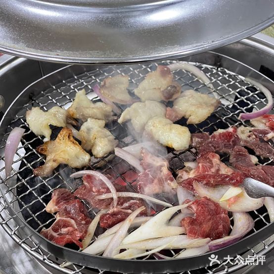 民氏木炭烤肉(绿洲茗苑店)