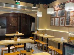 -双燕楼·手工馄饨·汤面小吃(世纪汇店)