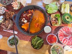 -赵美丽·重庆社区火锅·直营店(火车东站·中豪国际店)